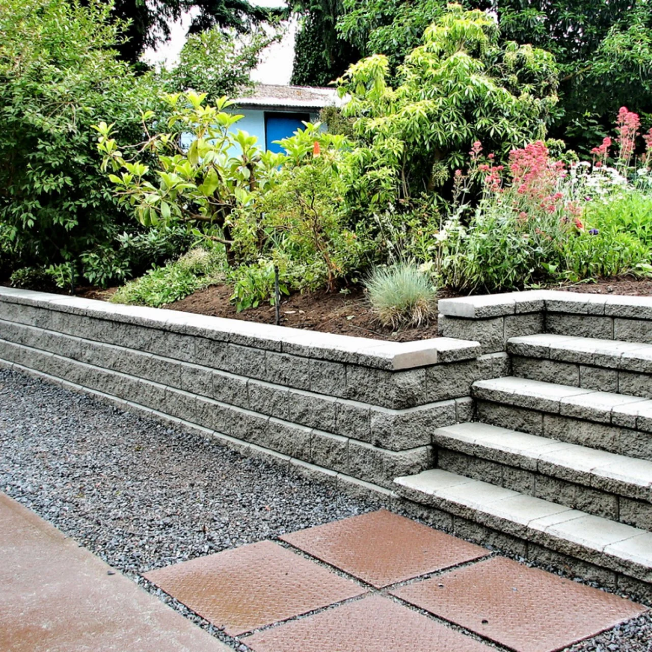 Retaining Walls Construction