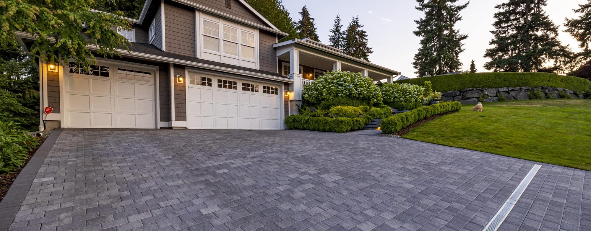 Driveway-Pavers-by-Sta-Built-Construction-1